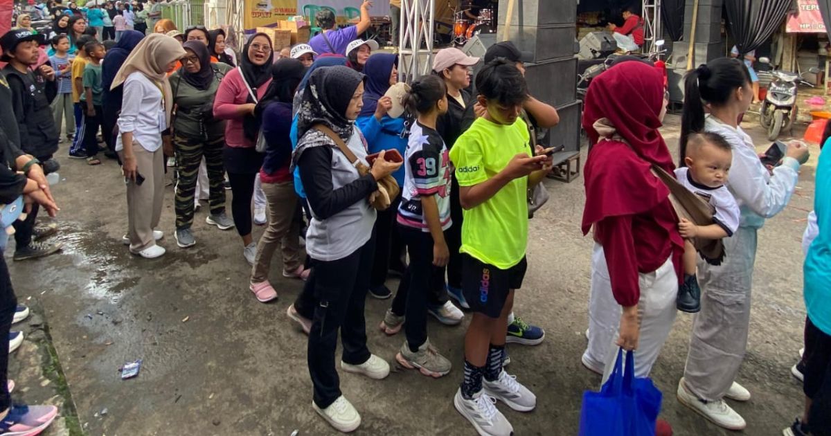 Keterangan Foto : Acara Pesta Warga dalam rangka Menyambut Peringatan Hari Sumpah Pemuda 28 Oktober  2025 yang dilaksanakan Sabtu (25-Oktober-2025). (Jef)