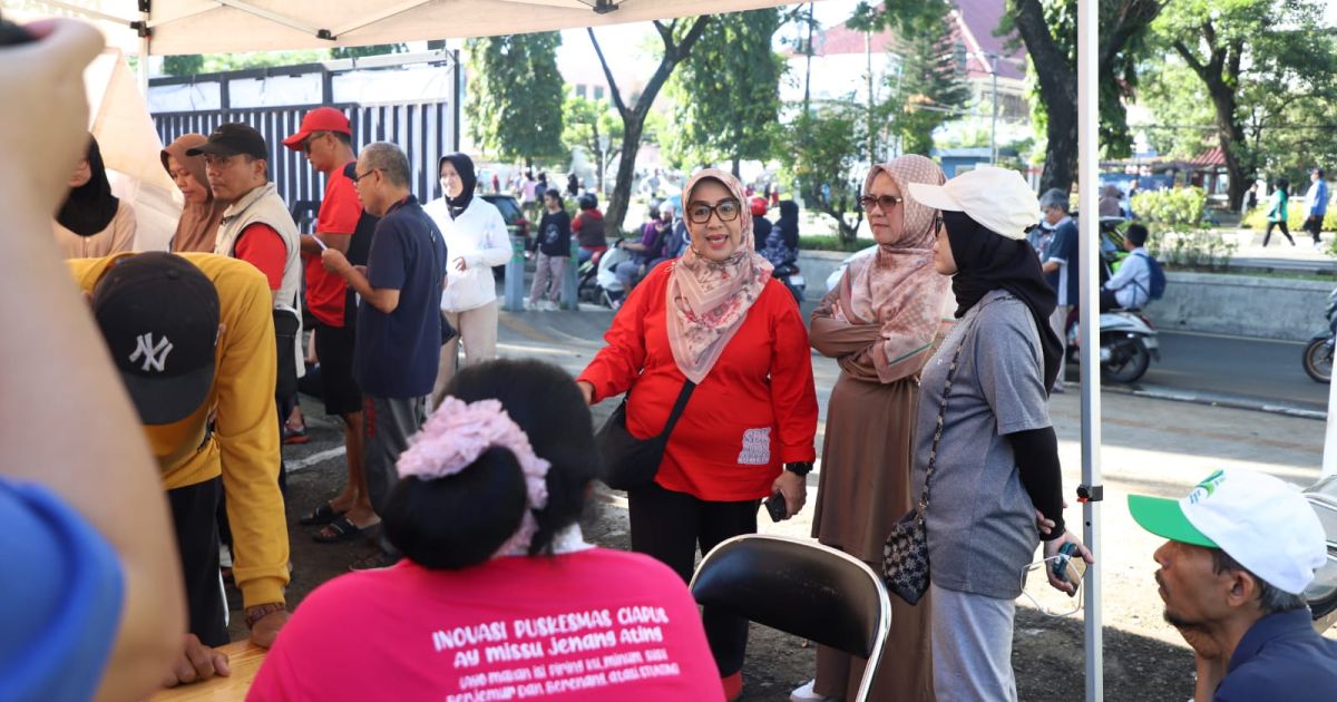 Masyarakat Antusias Nikmati Beragam Aktivitas di Car Free Day Tegar Beriman