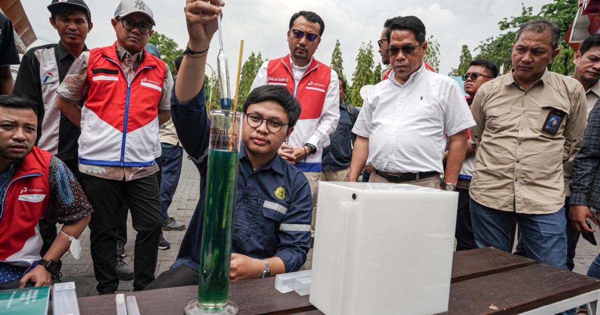 Dirut Pertamina Patra Niaga Bersama Dirjen Migas, Tinjau Langsung SPBU di Jawa Timur, Tegaskan Komitmen Layani Keluhan Konsumen