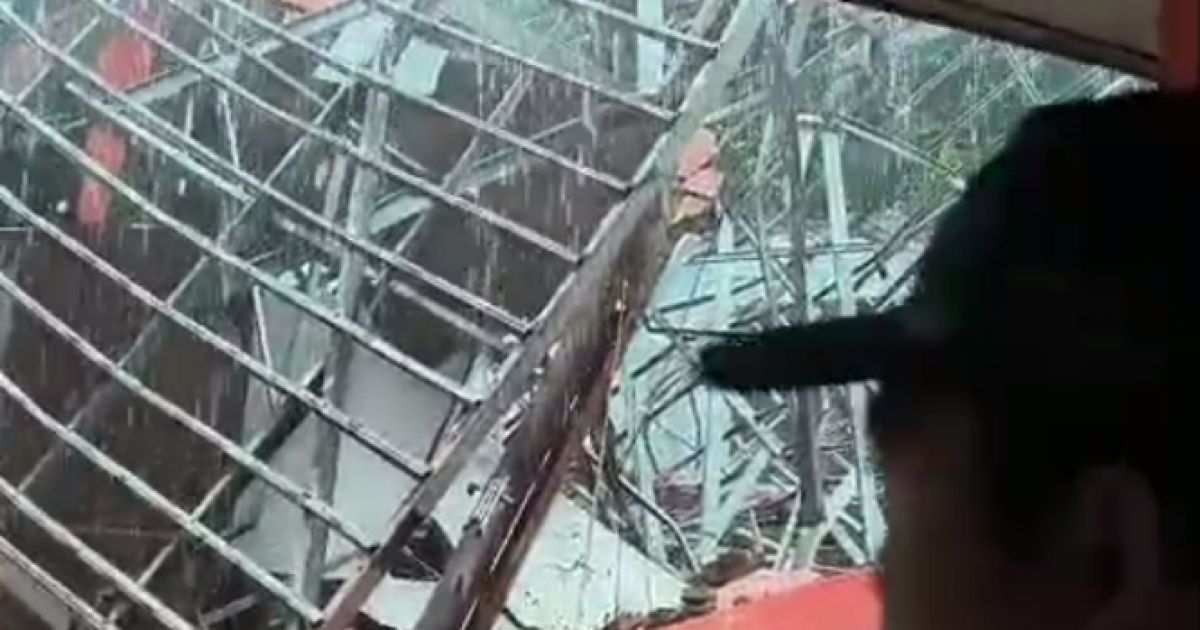 Akibat Hujan Deras dan Angin Kencang ‎Atap Bangunan SMKN 1 Gunung Putri Ambruk, Siapa Harus Bertanggungjawab?