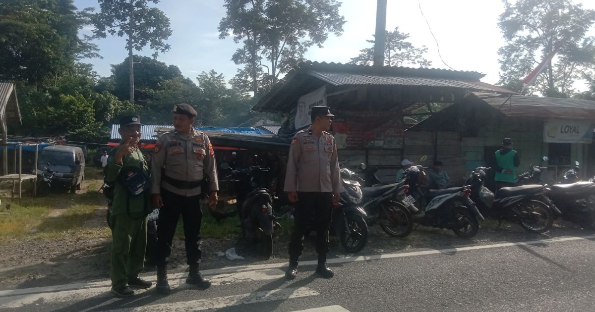 Polsek Pesisir Utara Gelar Patroli Rutin Amankan Kegiatan Masyarakat di Pasar Lemong