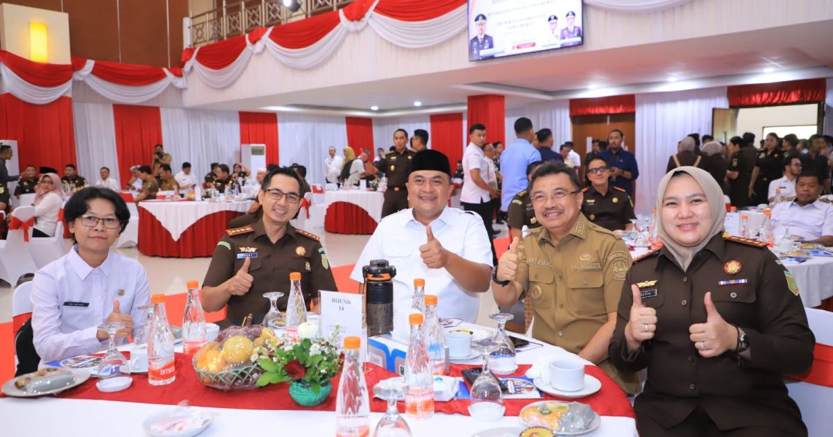 Bupati Bogor Tandatangani Perjanjian Kerja Sama Penerapan Pidana Kerja Sosial di Jawa Barat
