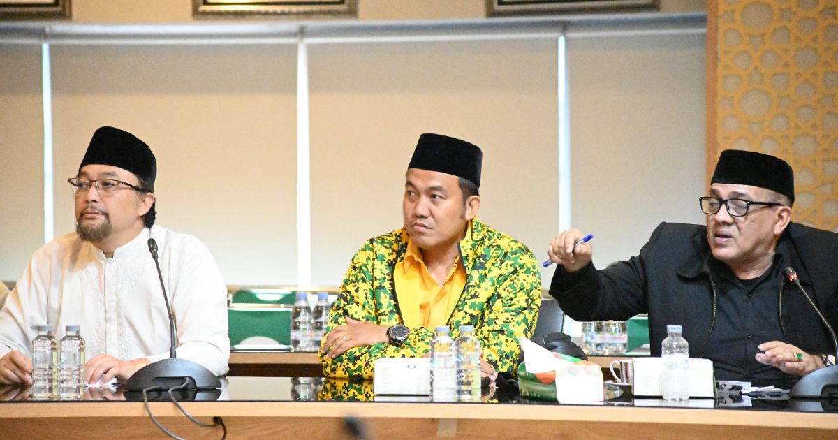 Megawati vs Soeharto : Dendam Sejarah yang Tak Kunjung Pensiun, Dian Assafri : Sudahlah Bu, Bangsa Ini Butuh Damai Bukan Drama
