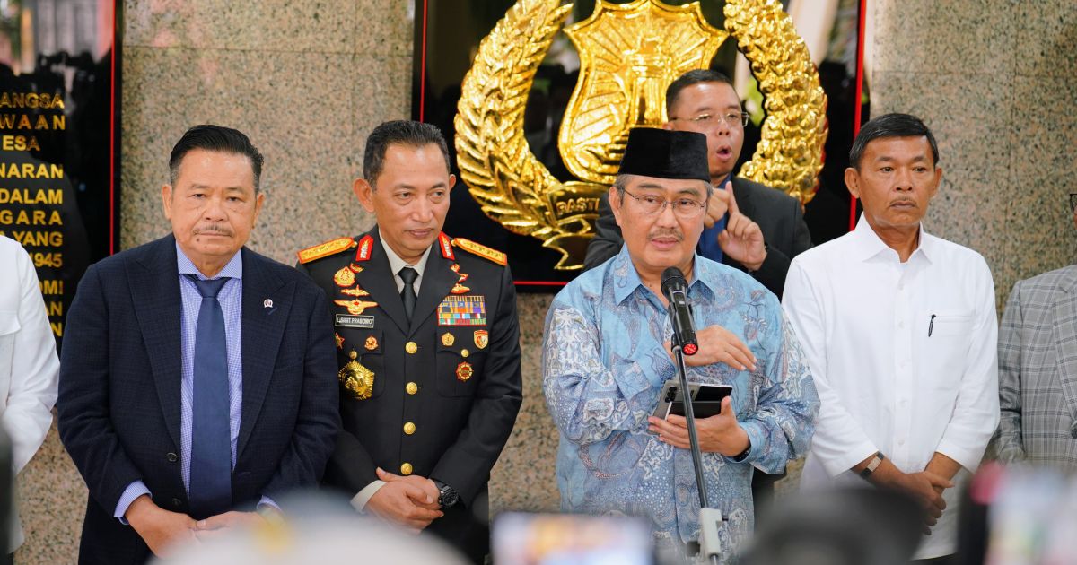 Kapolri Usai Rapat Perdana Komisi Percepatan Reformasi: Polri Terbuka dan Terima Evaluasi