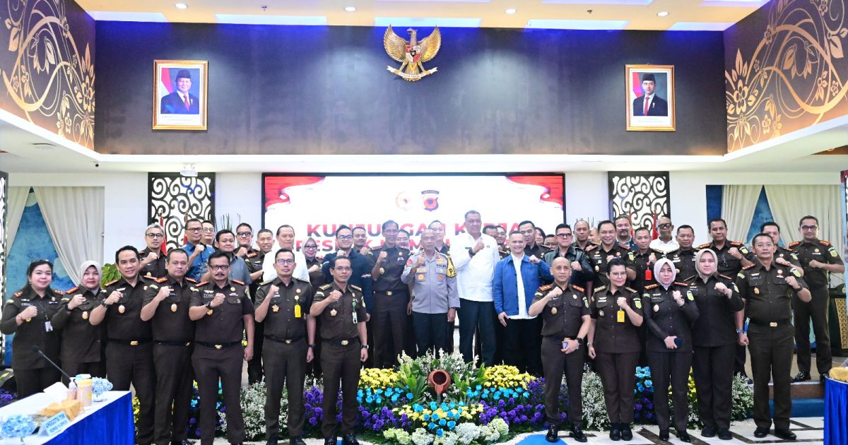 Kejati Jabar dan Kapolda Jabar,Kajari se-wilayah Jabar, Sambut Kunjungan Kerja Spesifik Komisi III DPR RI