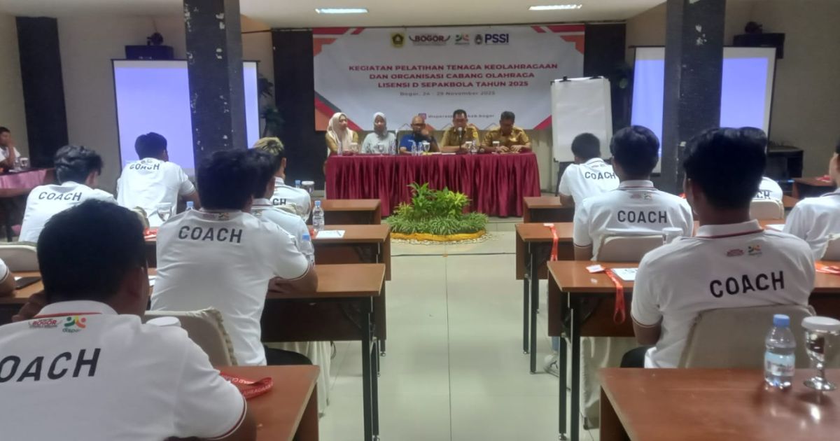 Tingkatkan Kualitas 30 Pelatih Ikuti Lisensi D Sepakbola Tahun 2025 Suatu Komitmen Dispora