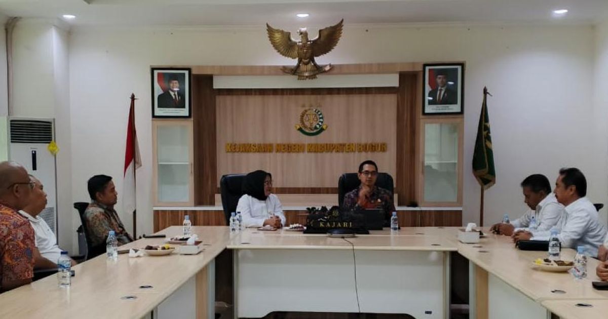 Kadin Audiensi ke Kejaksaan Negeri Kab.Bogor Bahas Program ASTA CiTA Presiden,penguatan Koperasi Merah Putih