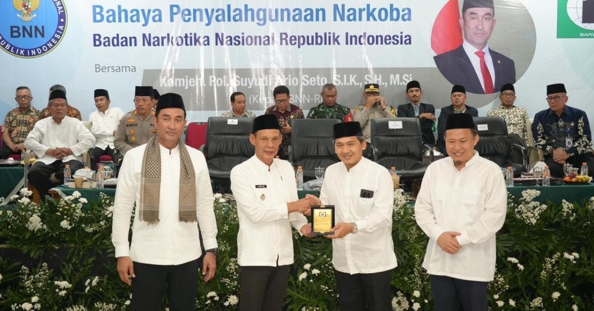 Jaro Ade Ajak Santri Ummul Quro Perkuat Komitmen P4GN Menuju Indonesia Emas