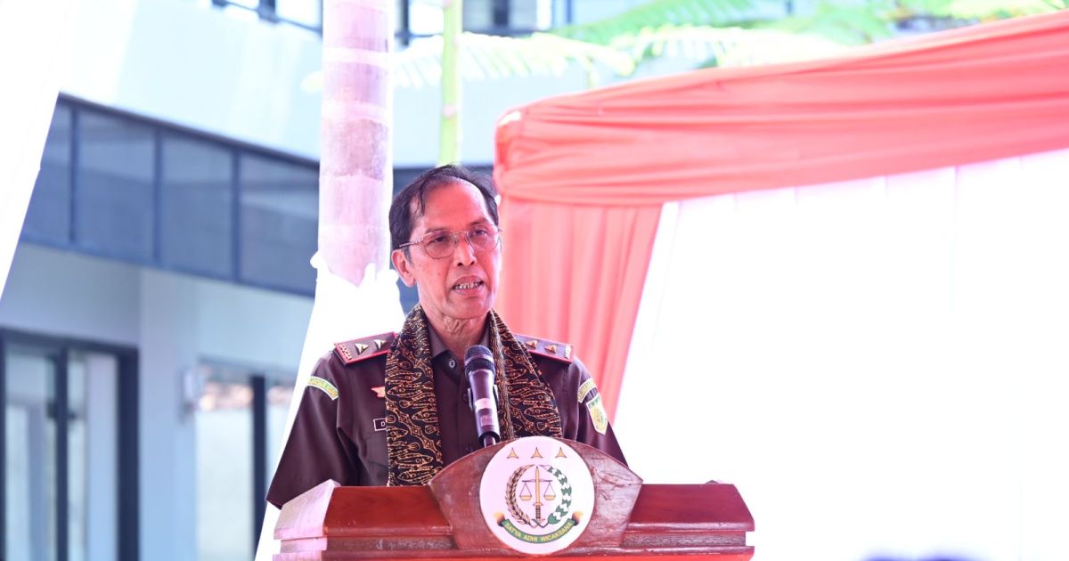 KAJATI JABAR RESMIKAN MESS GRIYA ADHYAKSA KEJAKSAAN NEGERI KABUPATEN BEKASI