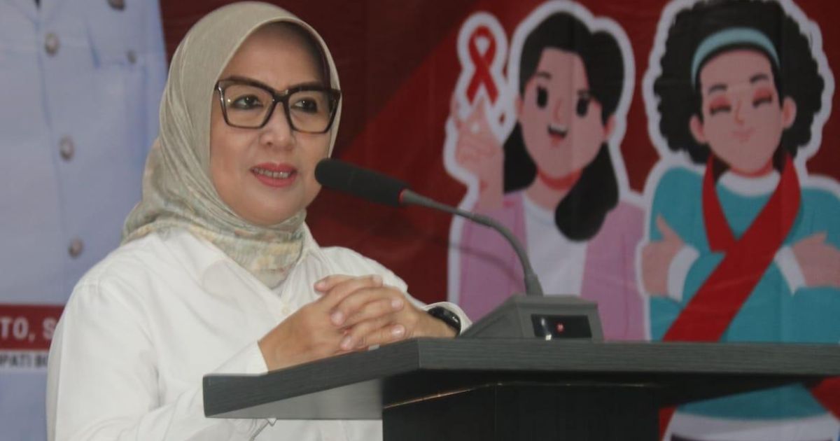 Ket Foto  :  Kepala Dinas Kesehatan Kabupaten Bogor, dr. Fusia Meidiawaty SH,MH,MARS Rabu (03/12/2025)