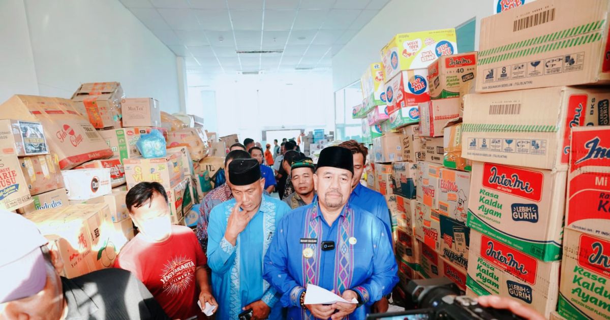 Pemkab Batu Bara Masak 1 Ton Kepah Sere dan Kirim sekitar 6 Truk Bantuan untuk Korban Bencana Alam