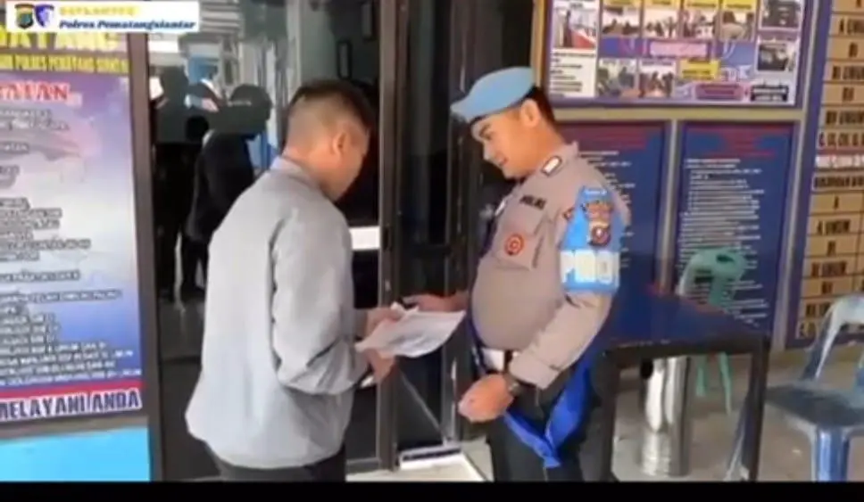 Satlantas Polres Pematang Siantar Berikan Pelayanan Prima Kepada Pemohon SIM.