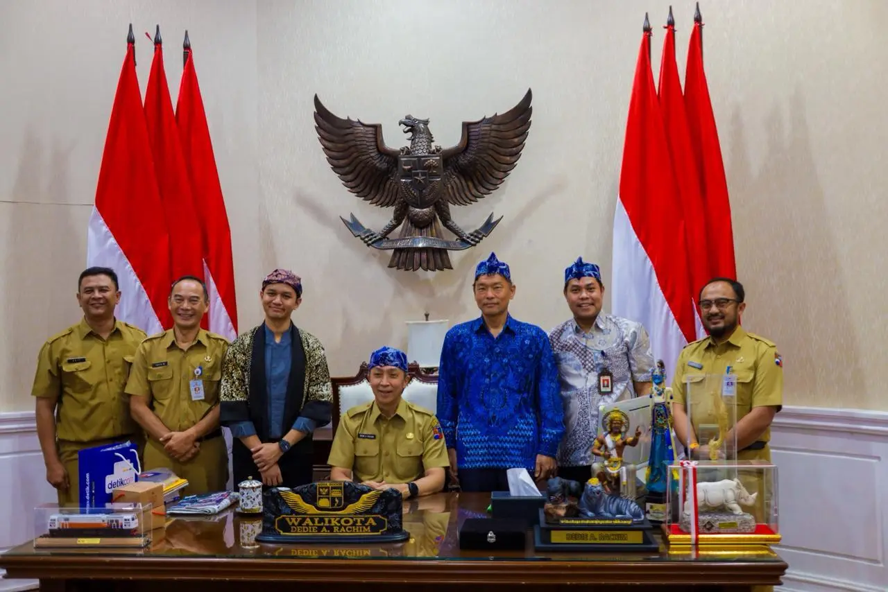 Dedie Rachim Buka Financial Literacy and Inclusion Development Program Rekanan Muda Kreatif Bogor