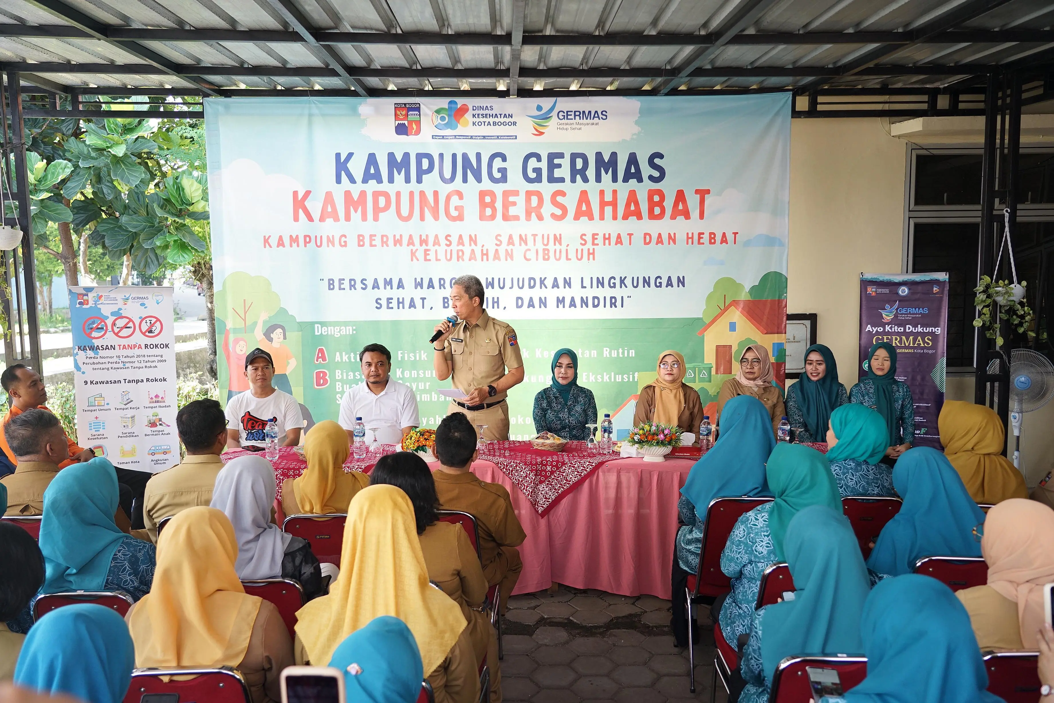 Dedie Rachim Deklarasikan Kampung Germas dan Kampung Bersahabat di Cibuluh