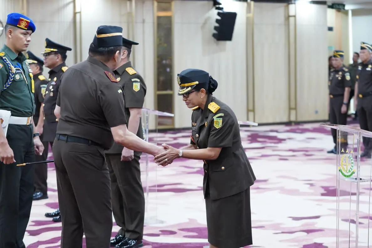 Kejati Jabar Katarinda Endang Sarwestri,Dipindah Tugaskan Ke Staf Ahli Bidang Pertimbangan dan Pengembangan Hukum