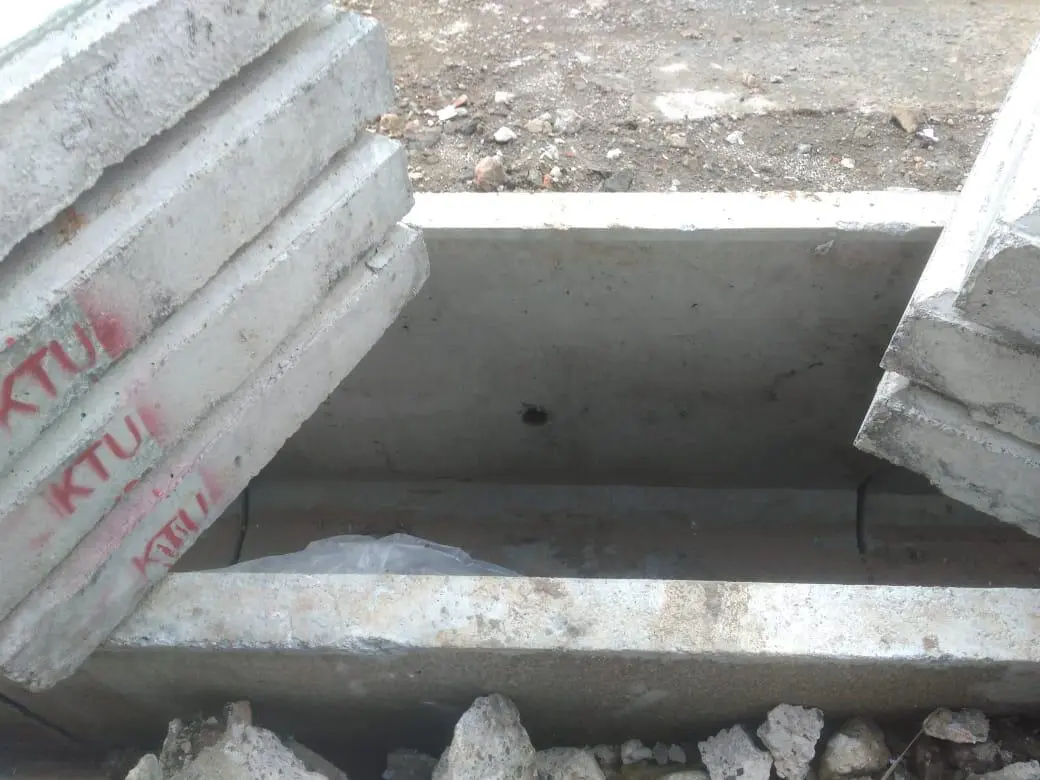 ‎Menggunakan Material Tidak Sesuai, Proyek Betonisasi Jalan Lingkar Pasar Cileungsi Disorot