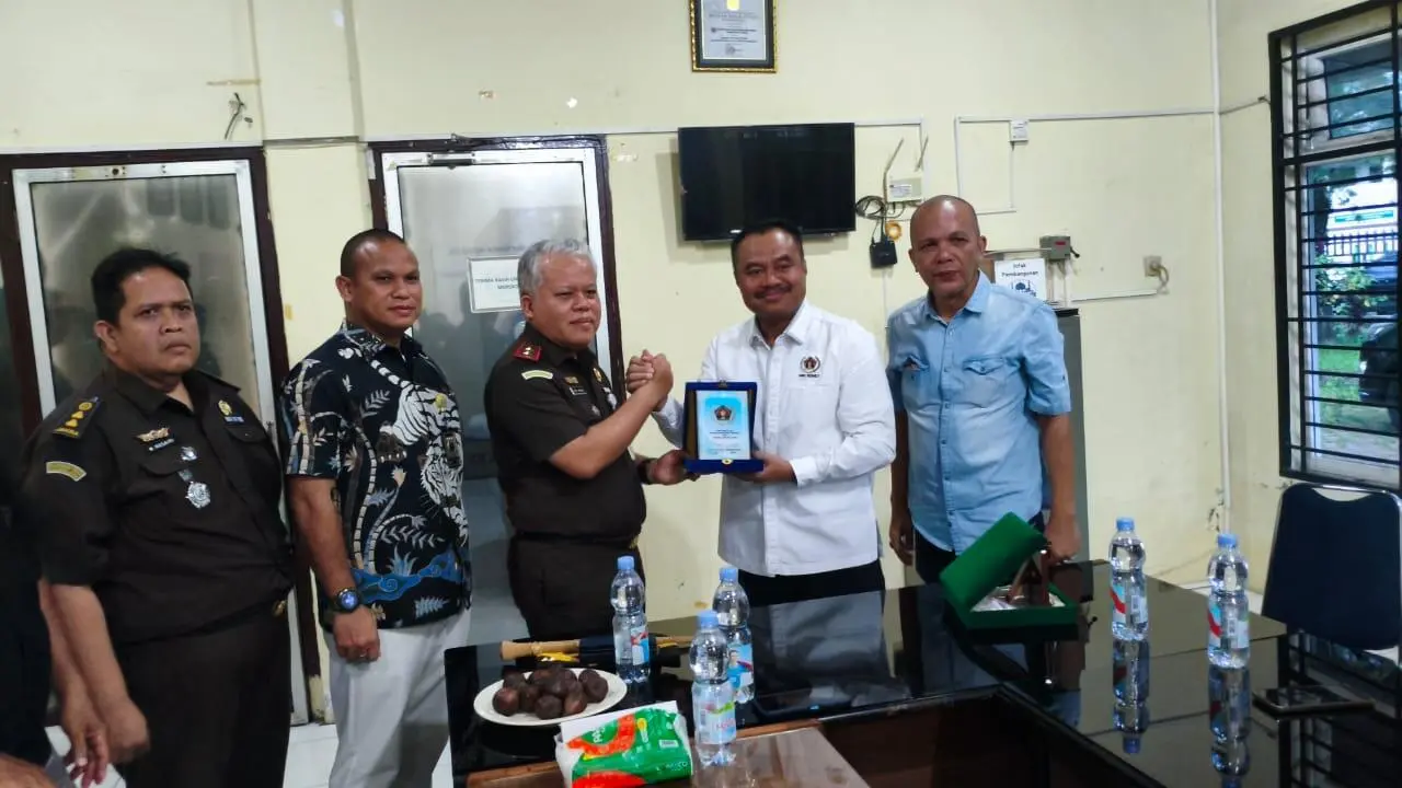 Kajatisu Silaturahmi Ke PWI Sumut,Harli Siregar : Jaksa Jangan Cawe-Cawe Proyek dan Main Dana Desa