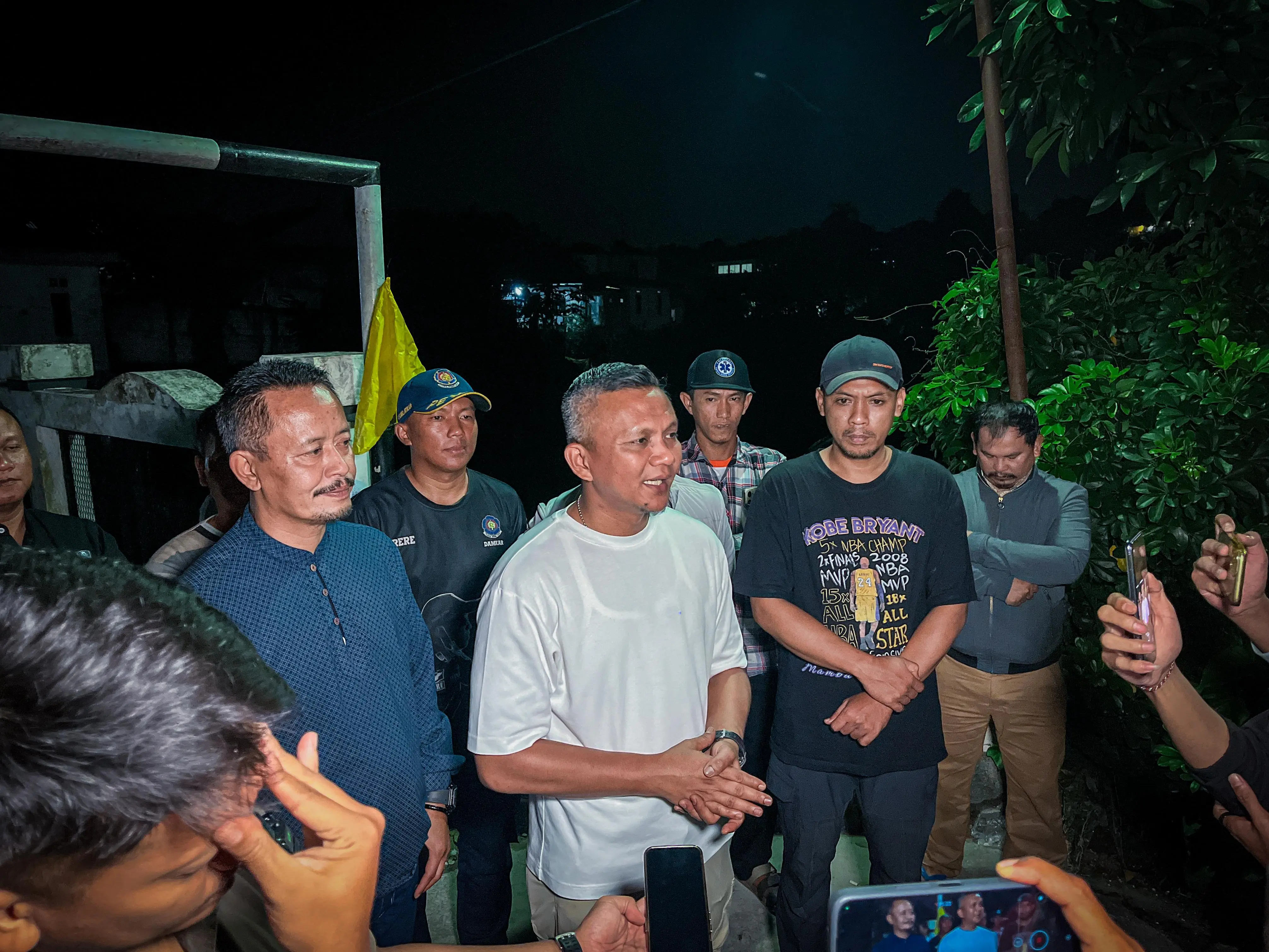 Sambangi Rumah Dua Pelajar Korban Hanyut, Jenal Mutaqin Sampaikan Belasungkawa