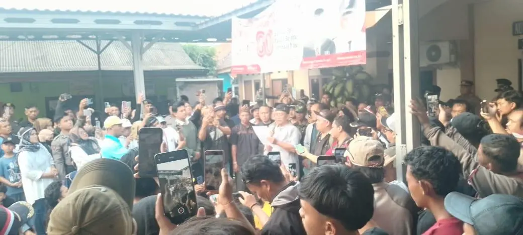 ‎Penuhi Tuntutan Warga, BPD Rekomendasikan Penghentian Kepala Desa Bojong Kulur  ‎