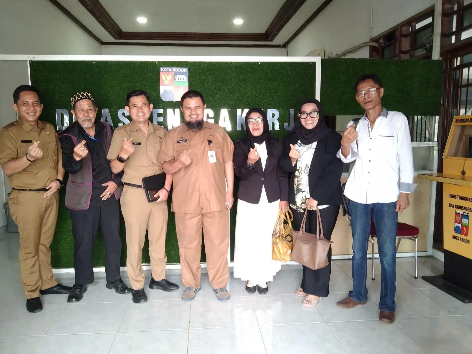 Mengukir Sukses Elpa Salon Mendirikan Yayasan Mutiara Elpa Sejahtera