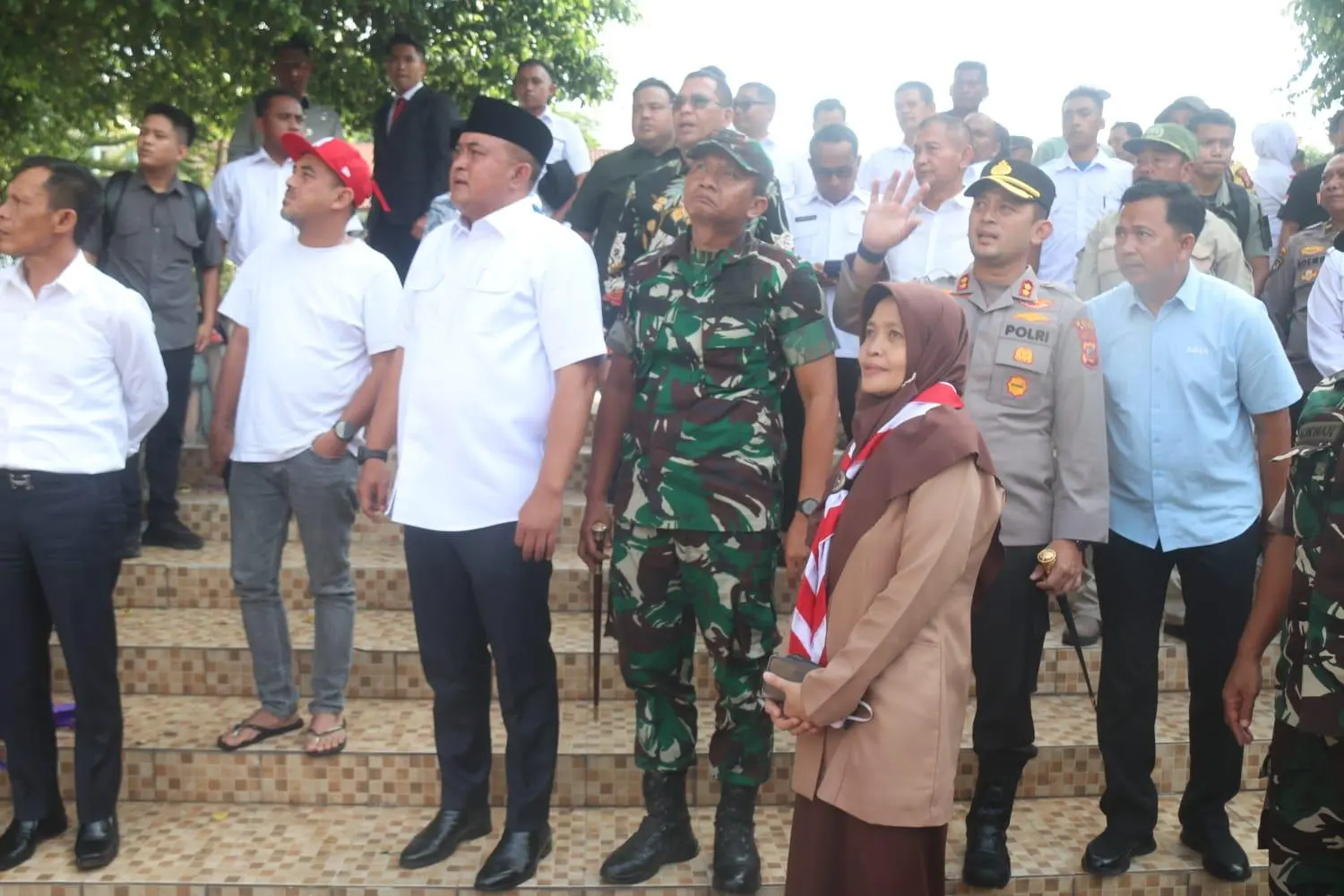 Bupati Bogor Tinjau Bangunan SMKN 1 Cileungsi, Pastikan Penanganan Korban dan Trauma Healing Dilakukan Optimal