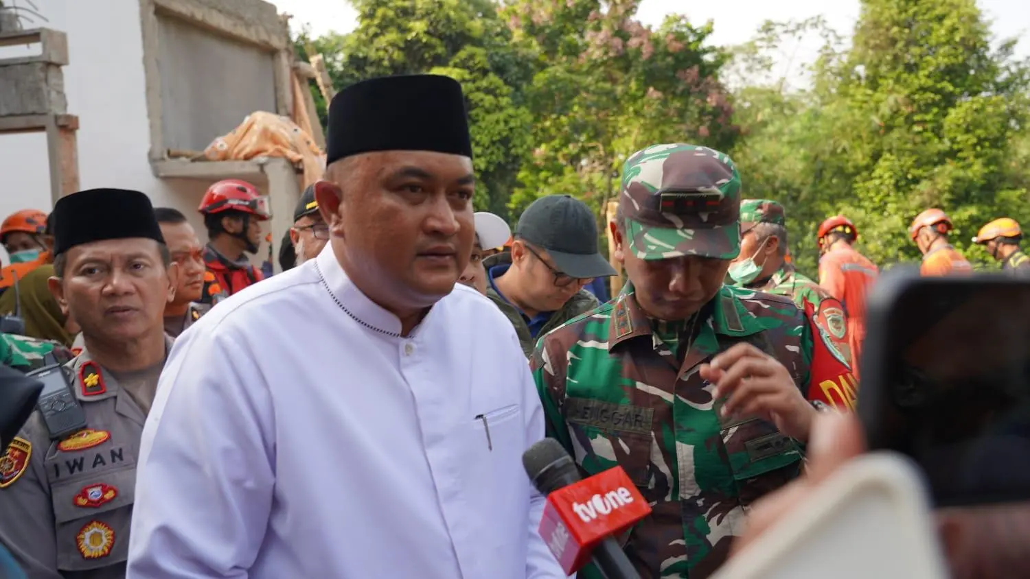 Bupati Bogor Rudy Susmanto Sampaikan Duka Cita dan Pastikan Seluruh Biaya Korban Ambruknya Majelis Taklim Asobiyah Ditanggung Pemkab