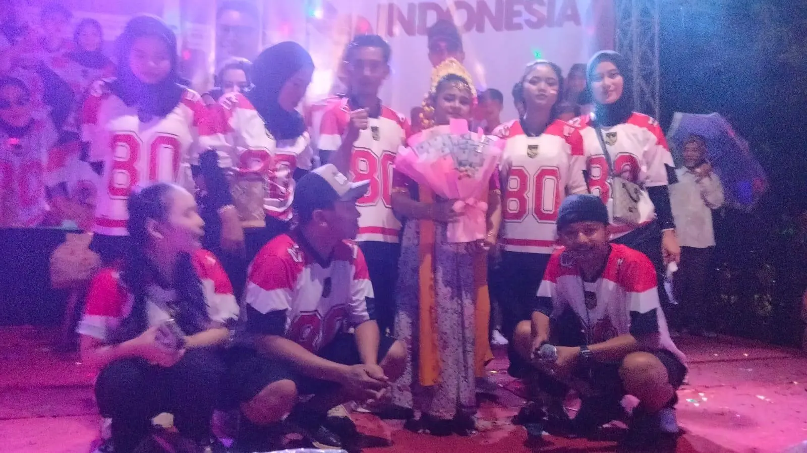 Febby Putri Almarhum Jaelani Herlambang Juara Jaipong Terbaik