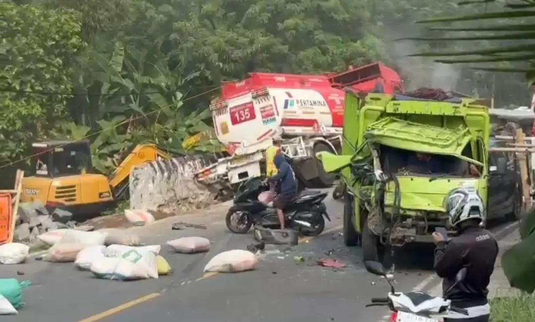 Kecelakaan Truk Tangki Pertamina di Cigudeg Bogor, Tidak Ada Korban Jiwa