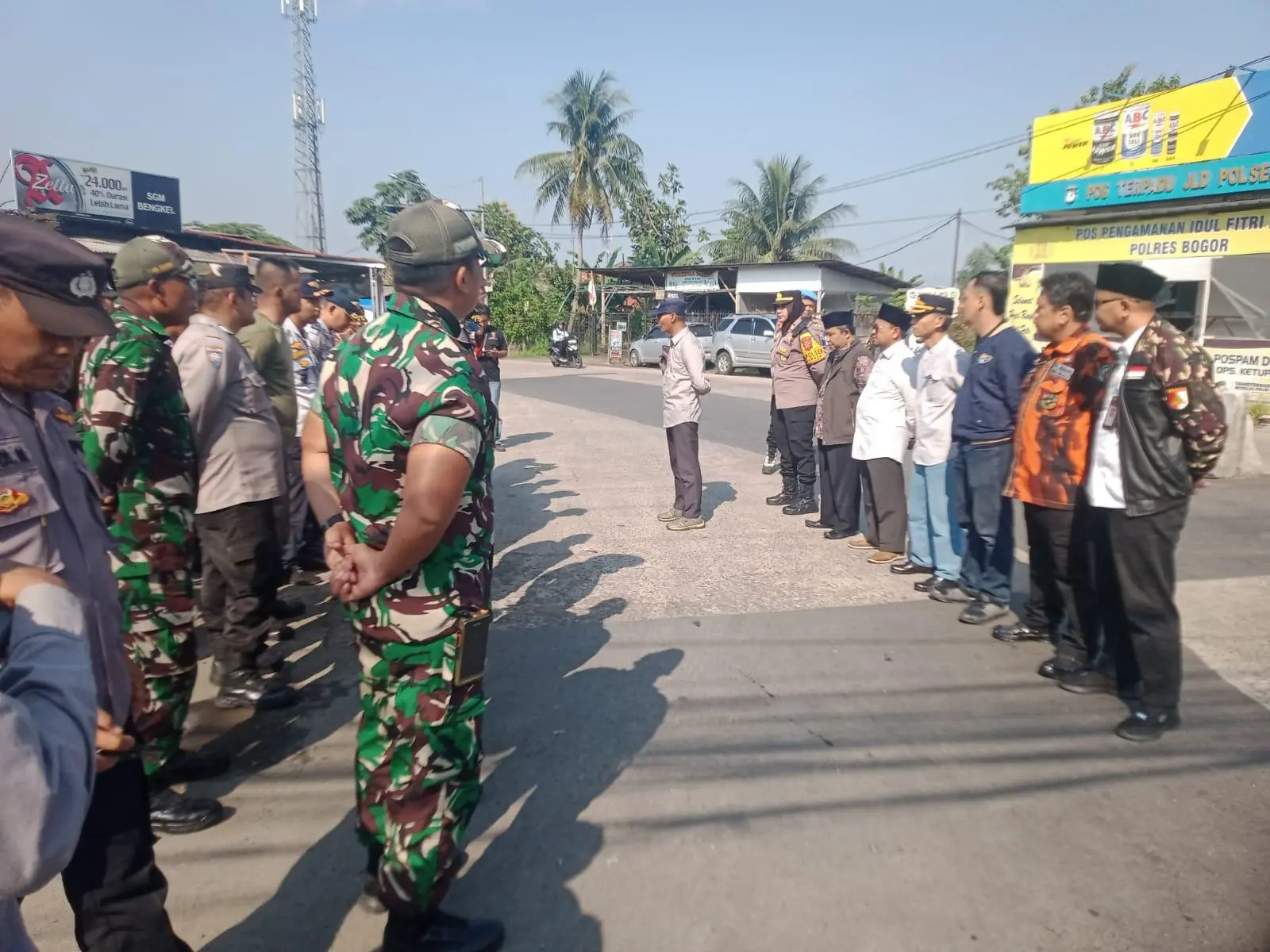 Jaga Kondusive di Wilayah, Forkopimcam, TNI, Polri, KNPI dan Ormas Apel Bersama