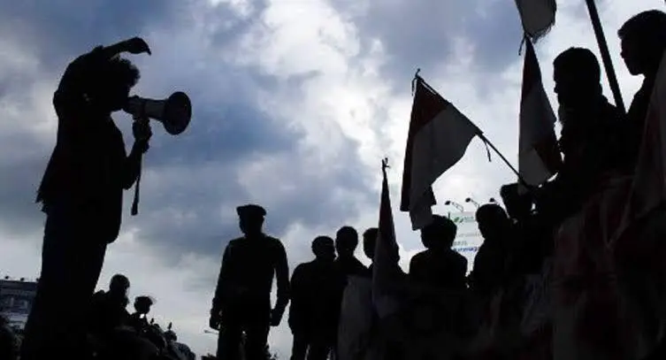Oknum DPRD Depok Diduga Rampas Beasiswa Mahasiswa JGU, Publik Geram : Sudah Dapat Tunjangan Puluhan Juta Masih Kurang?