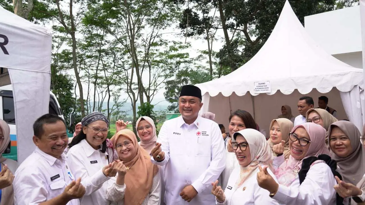 Kunjungi Wilayah Sukamakmur Bupati Bogor Hadirkan Beragam Layanan Publik Untuk Masyarakat