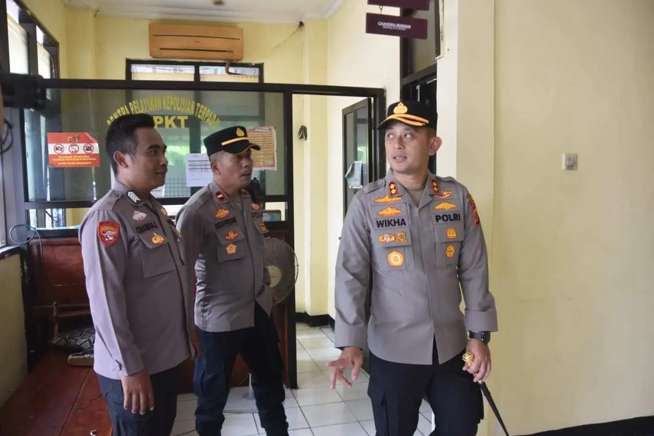 Kapolres Bogor Laksanakan Pengecekan ke Polsek Sukamakmur