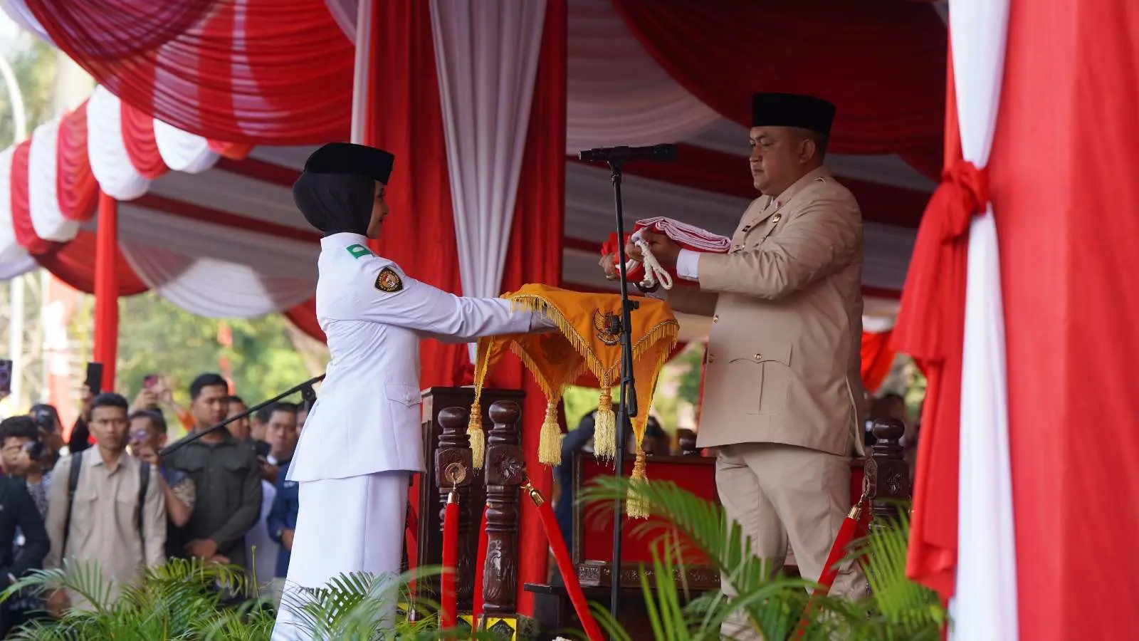 Bupati Bogor Pimpin Upacara Peringatan HUT ke-80 Republik Indonesia Tingkat Kabupaten Bogor