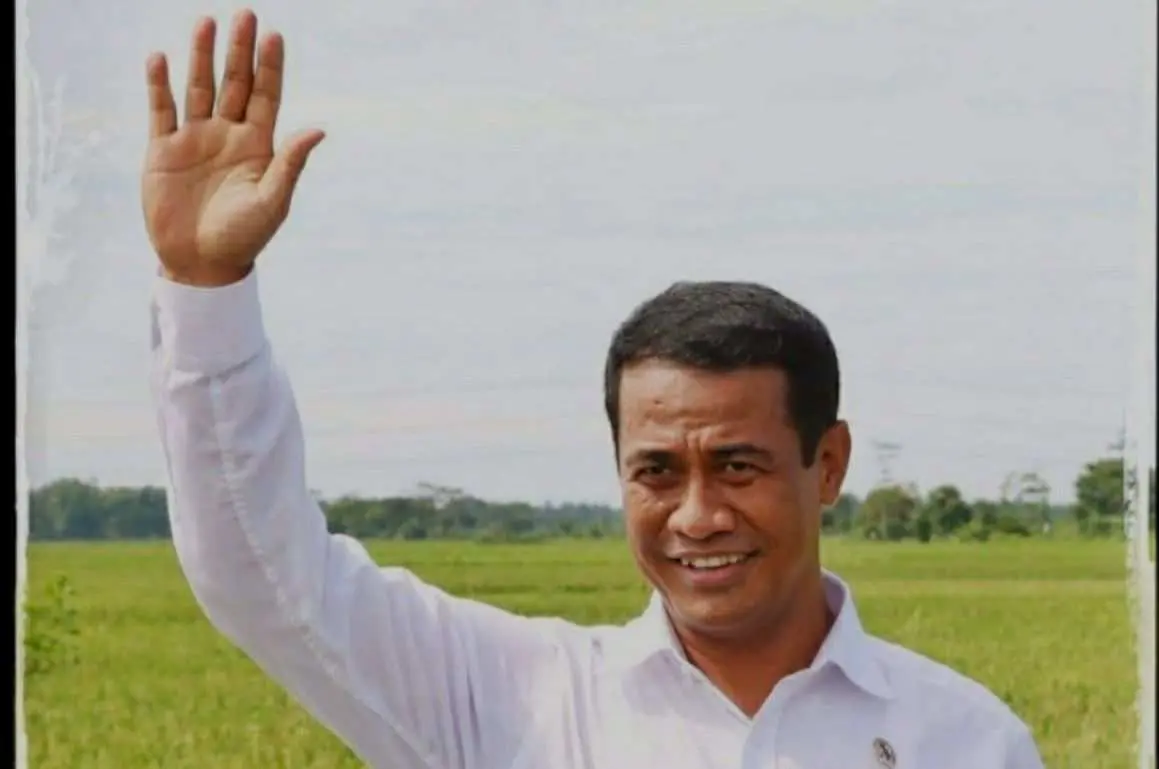 Mentan Amran Beberkan Penyebab Harga Beras Masih di Atas HET Meski Stok Surplus