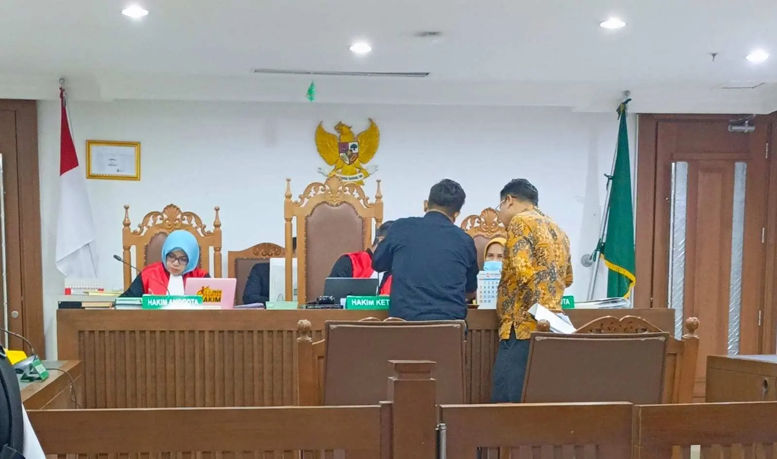 Gugatan Wanprestasi, Tergugat Mangkir Tanpa Alasan