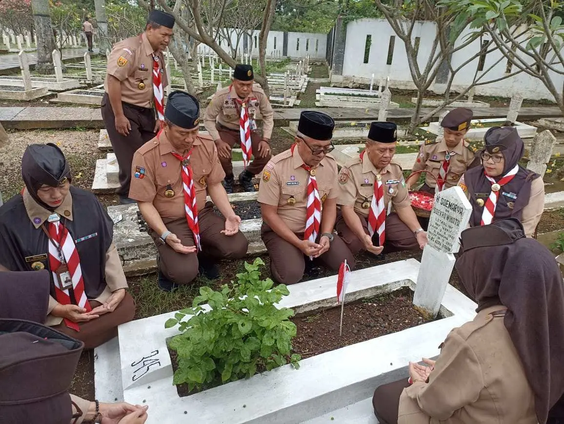 Khidmat di Bawah Gerimis, Pemkot Peringati Hari Lahir Pramuka ke-64