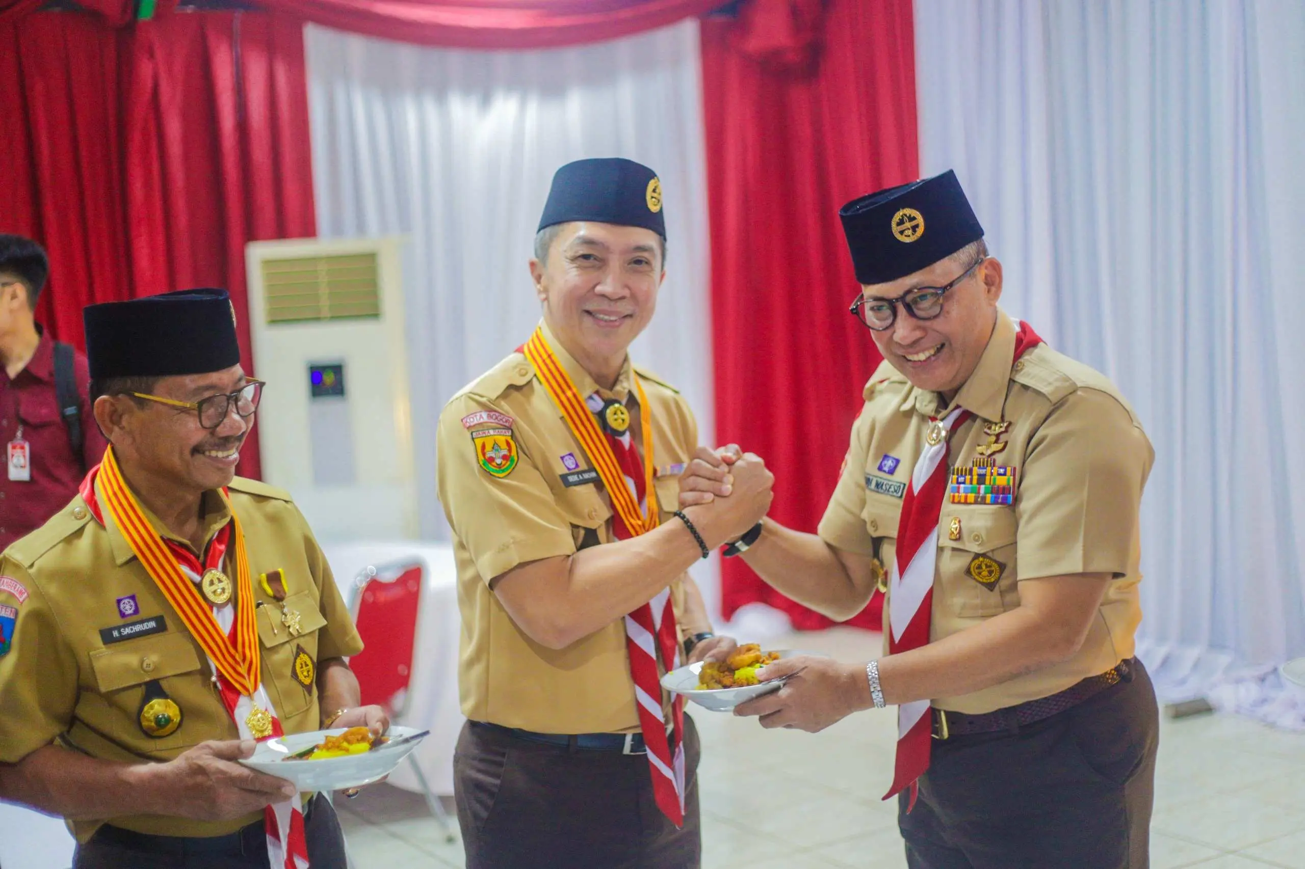 Dedie Rachim Dianugerahi Penghargaan Tertinggi Gerakan Pramuka