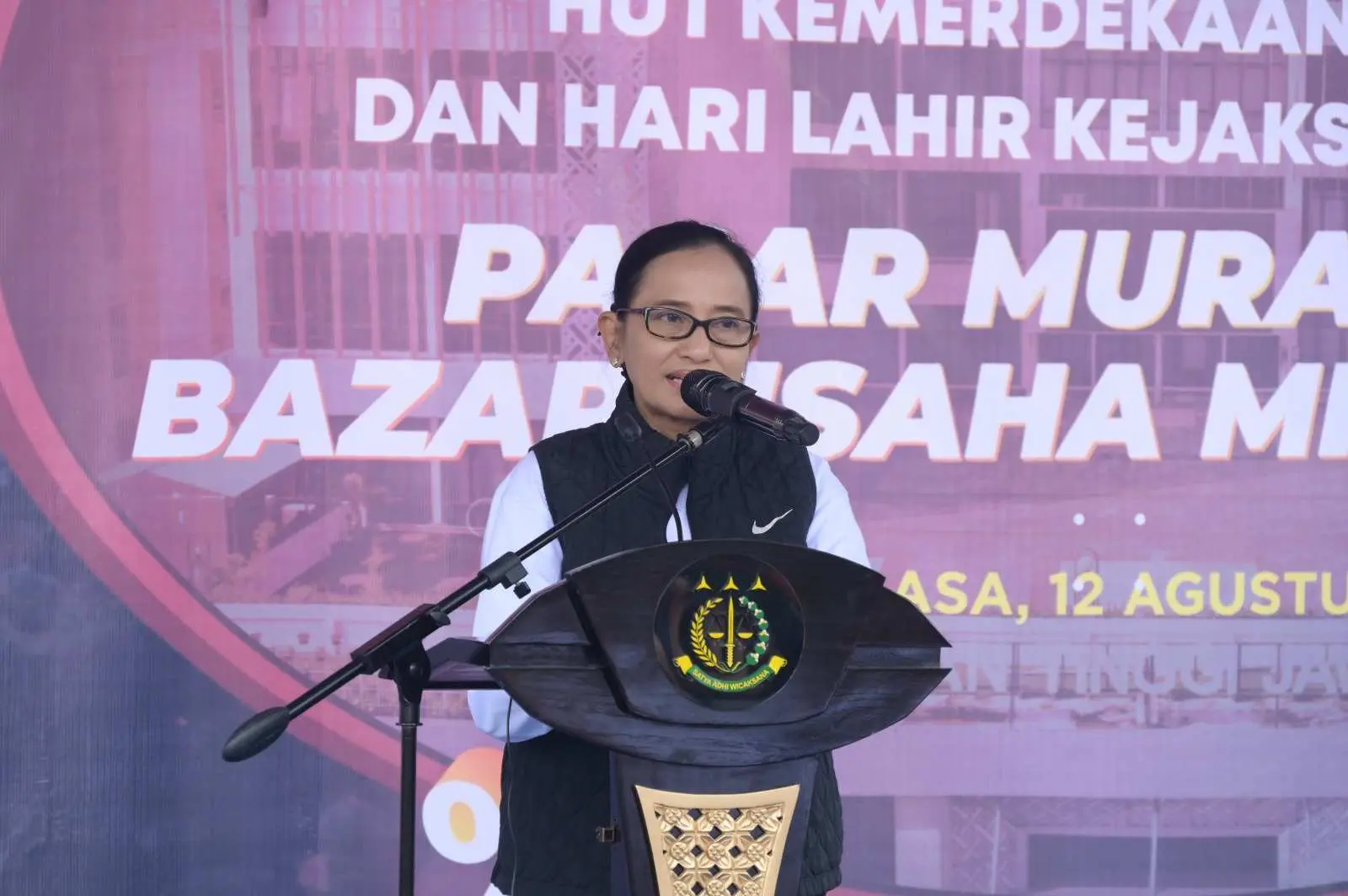 Kajati Jabar Resmi Membuka Kegiatan Pasar Murah dan Bazar Usaha Mikro Kecil Secara Serentak Se Jabar