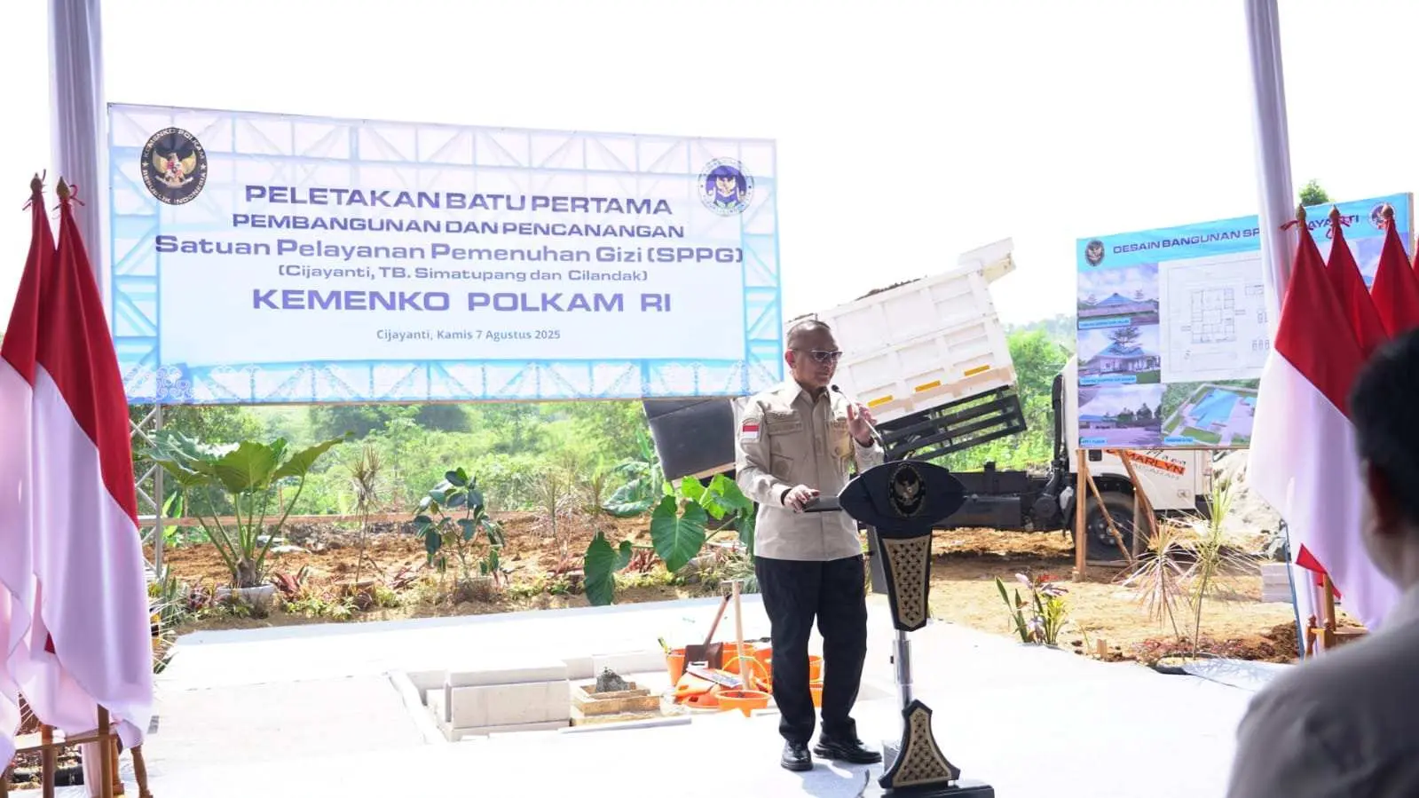 Wamenko Polkam Sebut Desa Cijayanti Jadi Salah Satu Titik Strategis Pembangunan SPPG