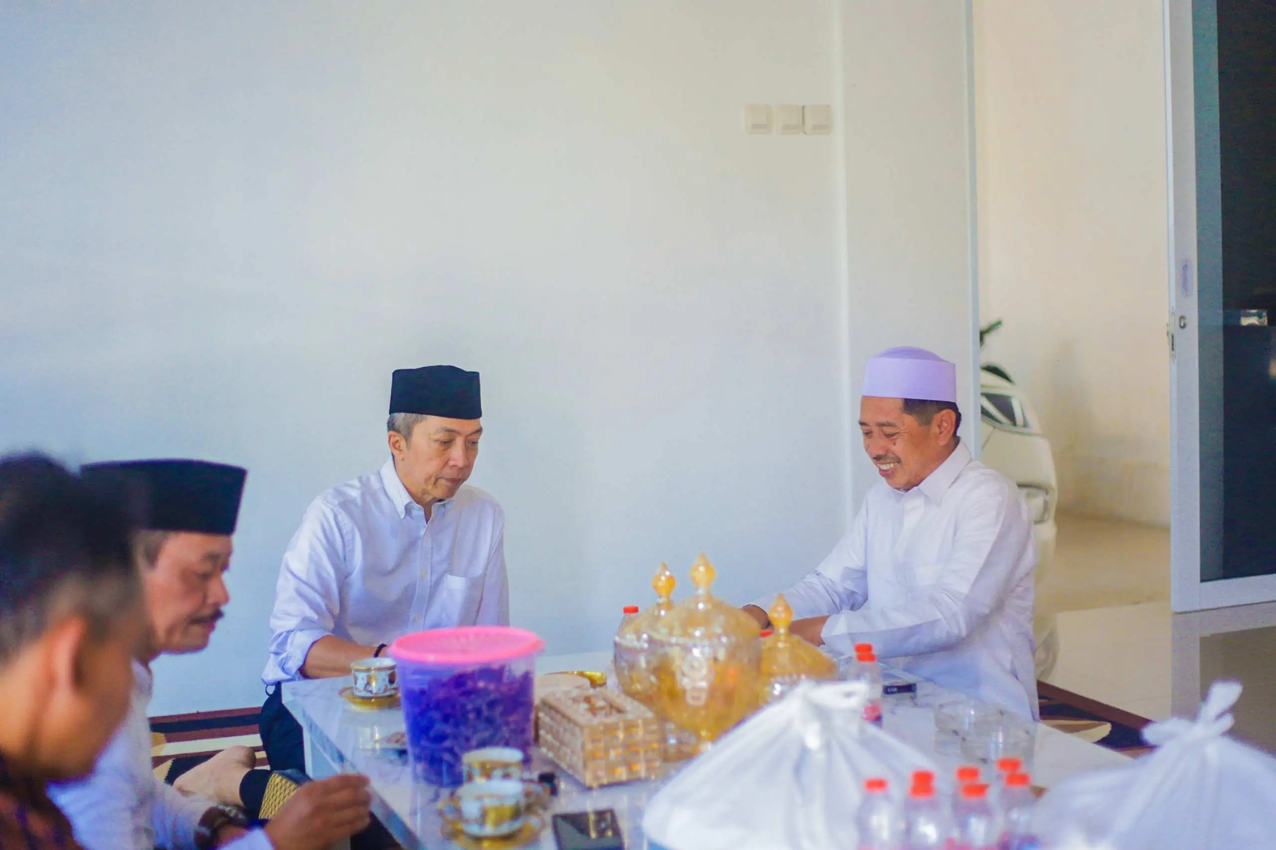 Jumat Keliling Perdana, Dedie Rachim Silaturahmi ke Ketua MUI Kota Bogor