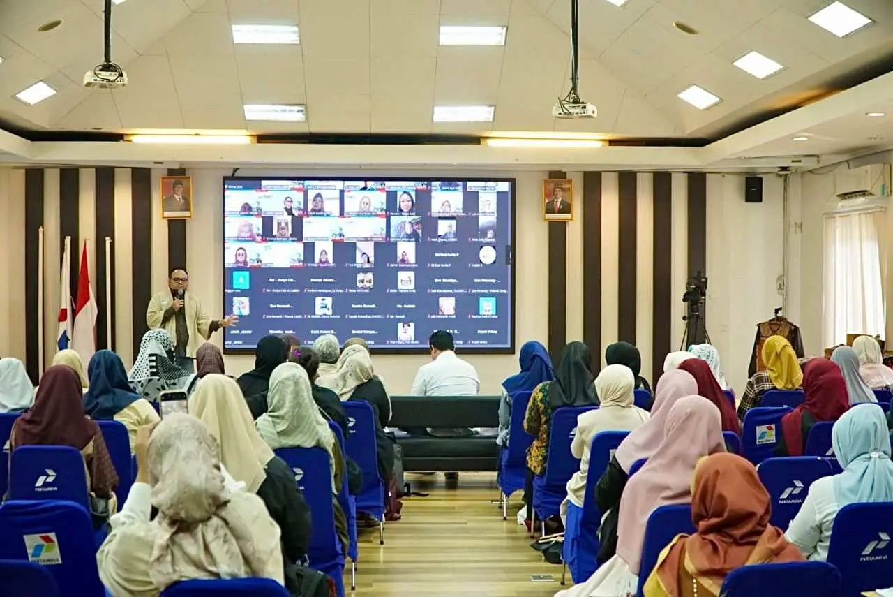 Pertamina Patra Niaga Regional JBB Kembali Hadirkan UMK Academy 2025 di Bandung