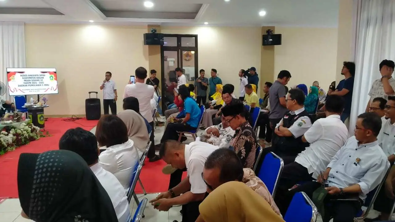 Reses Anggota DPRD Kab Bogor Dapil 2 masa sidang ke III di Kecamatan Cariu berjalan lancar