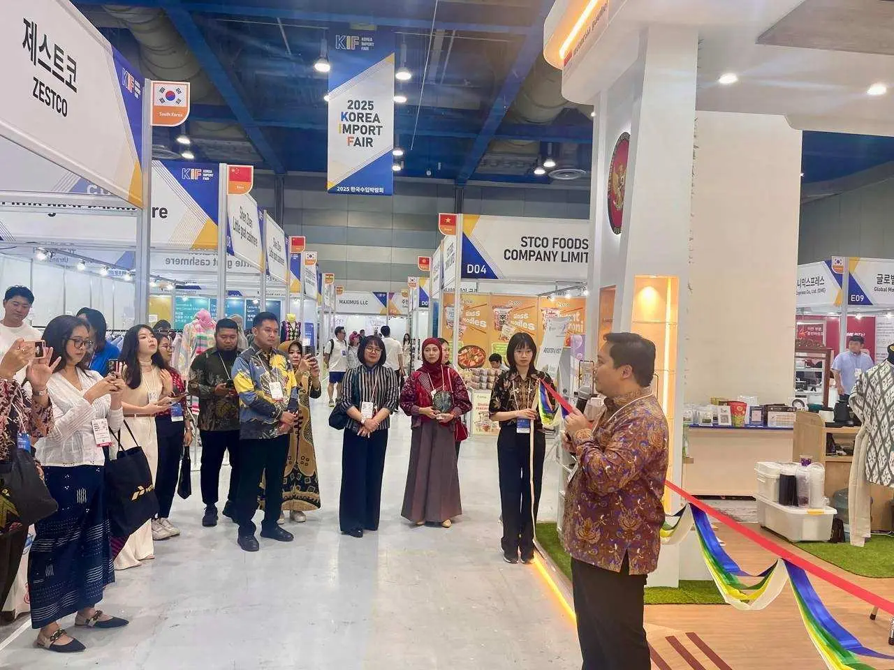 Enam Mitra Binaan PT Pertamina Patra Niaga Regional Jawa Bagian Barat (JBB) Go Global Pamerkan Produk Unggulan di Korea Import Fair 2025